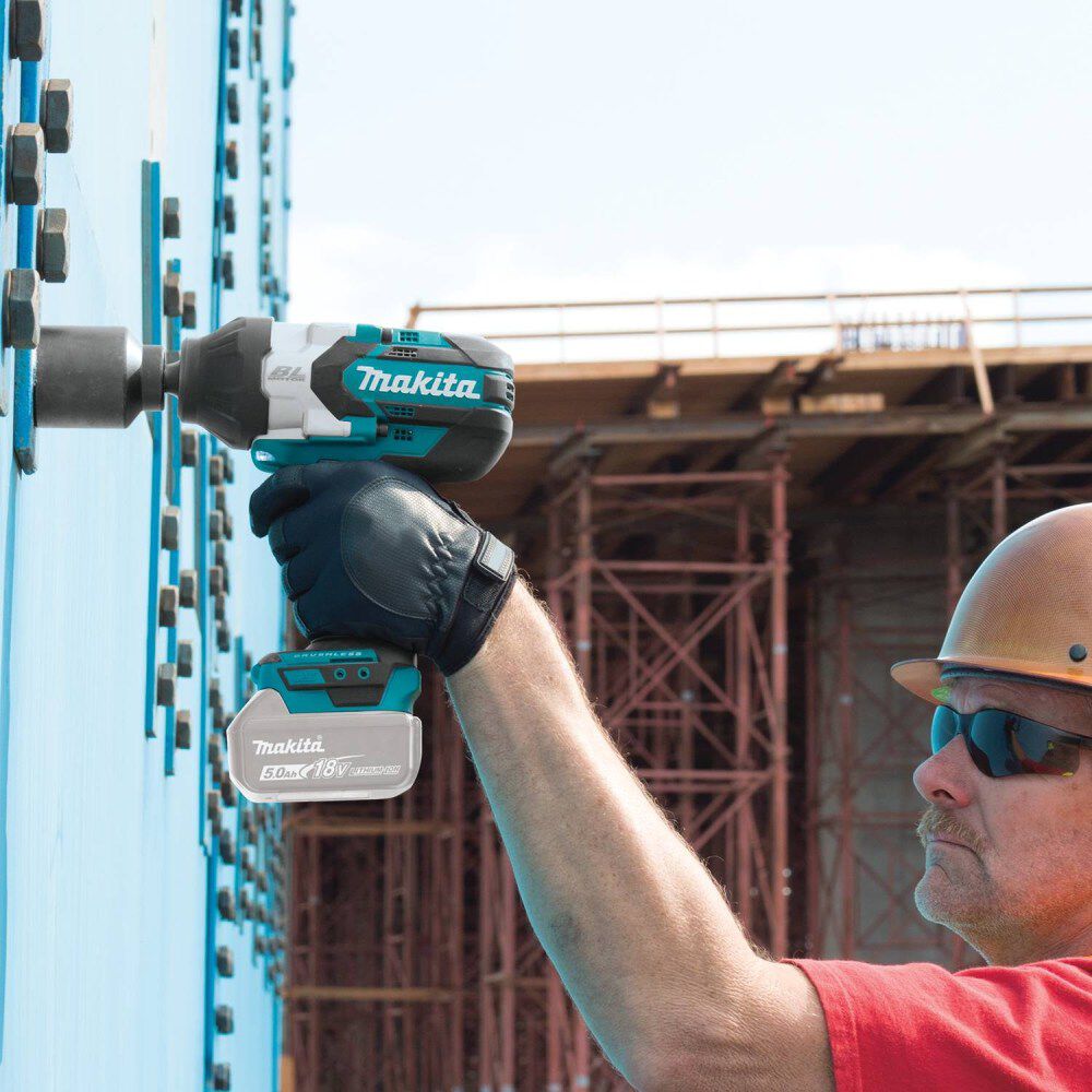 Makita 18V LXT 1/2in Sq Impact Wrench (Bare Tool), large image number 5