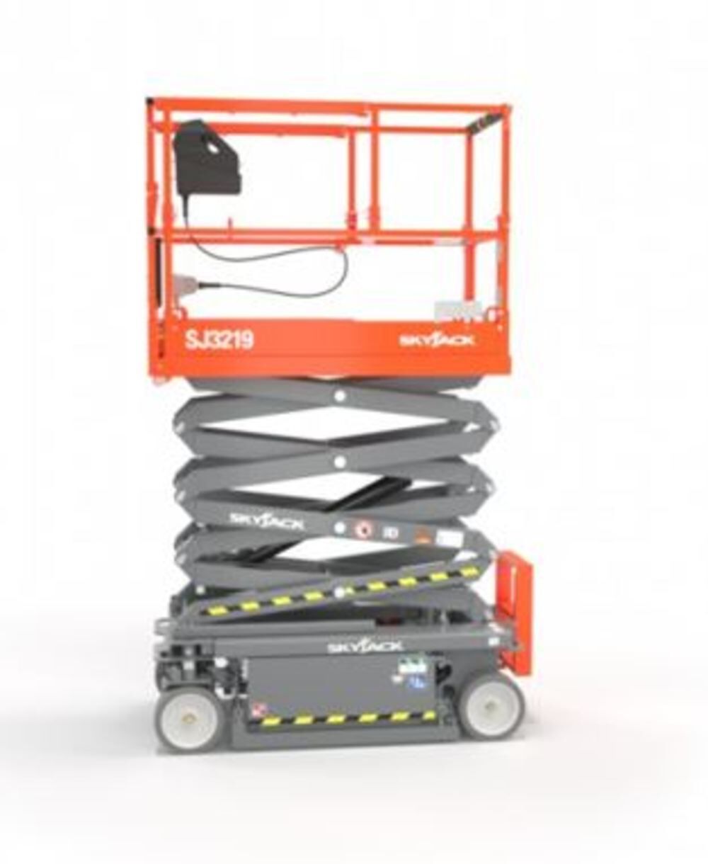 Skyjack 19' 500 lbs DC Electric Scissor Lift with E-Drive, large image number 1