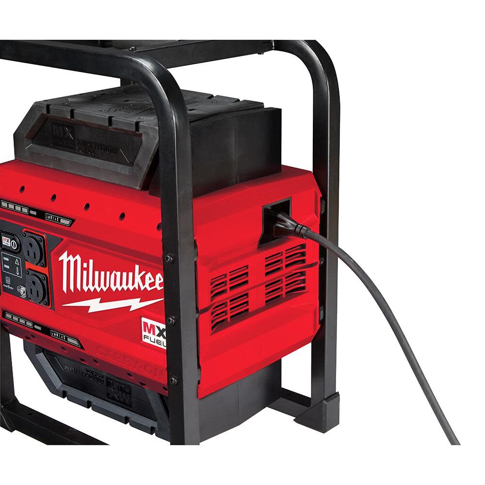Milwaukee MX Fuel Carry-On 3,600 Watt Lithium-Ion 2 Battery Portable Power Supply Kit, large image number 22