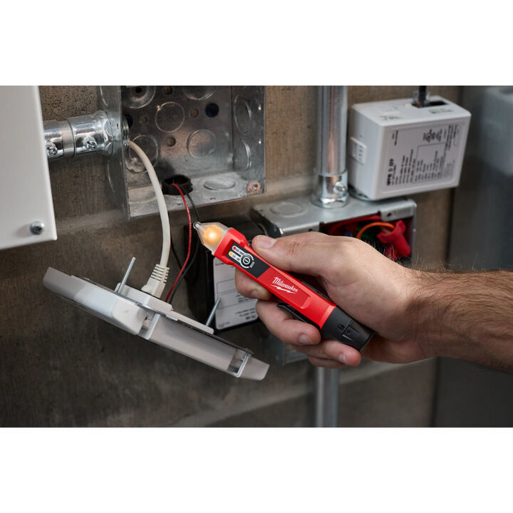 Milwaukee Dual Range Voltage Detector, large image number 7