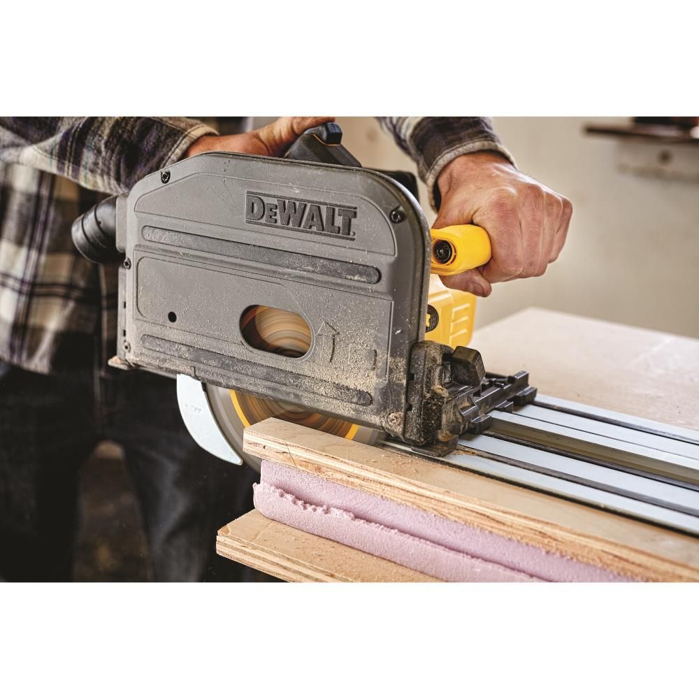 DEWALT 60V MAX 6-1/2in (165mm) Cordless TrackSaw Kit with 59 In. Track, large image number 3