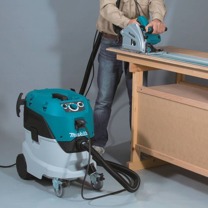 Makita 11 Gallon Wet/Dry HEPA Filter Dust Extractor/Vacuum, large image number 3
