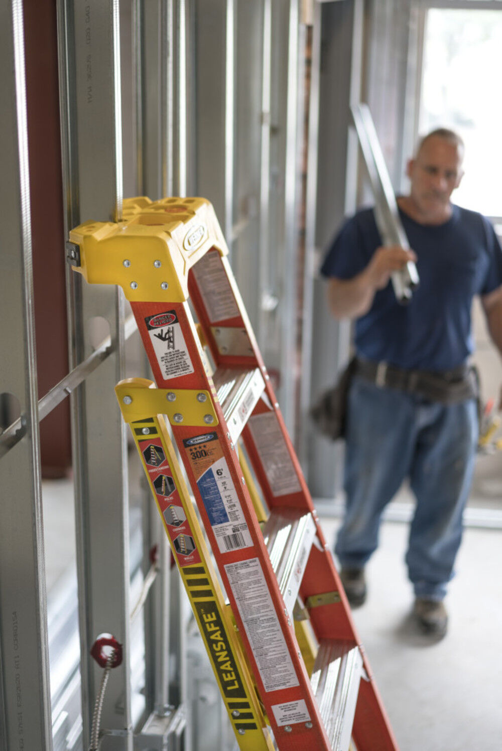Werner 10Ft LEANSAFE Type IA Fiberglass Leaning Ladder, large image number 11