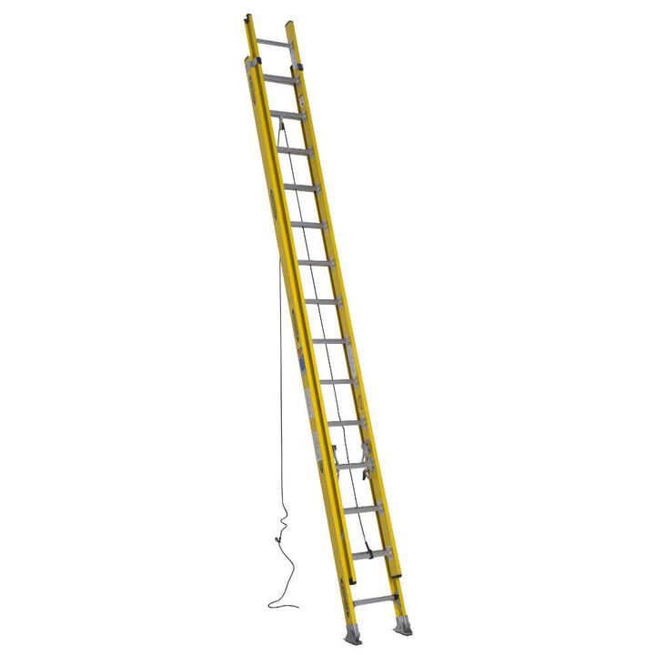 Werner 28 Ft. Type IAA Fiberglass Round Rung Extension Ladder