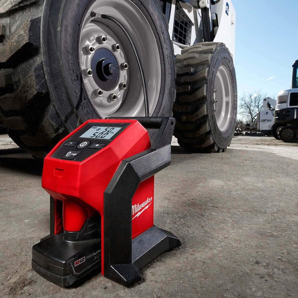 Milwaukee M12 Compact Inflator Kit, M12 Radio + Charger Bundle, large image number 10