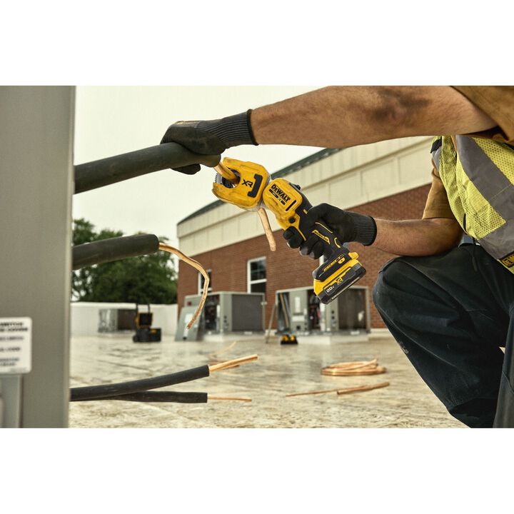 DEWALT 20V MAX XR Compact Battery 2 Pieces and Copper Tubing Cutter Bundle, large image number 16