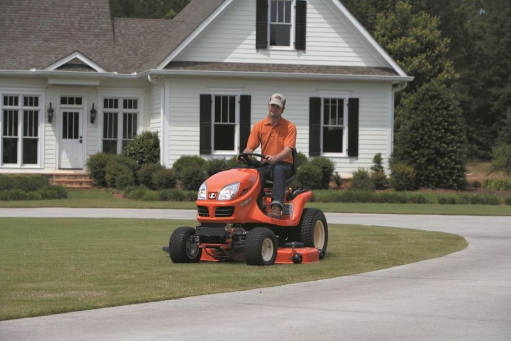 Kubota 21 HP Diesel Lawn Mower - 54in Deck, large image number 6