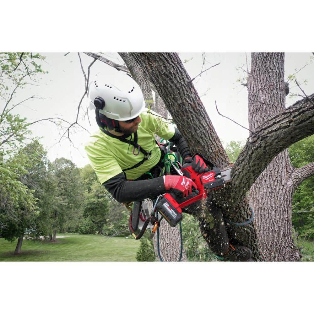 Milwaukee Reconditioned M18 Fuel Hatchet 8 Inch Pruning Saw (Bare Tool), Saw Chain Bundle, large image number 7