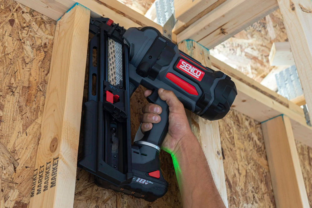 Senco F-35XP 3 1/2 Inch 18V Cordless Paper Tape Framing Nailer Kit, large image number 5