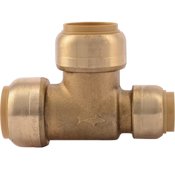 Sharkbite 3/4 x 1/2 x 3/4in Push to Connect Brass Reducing Tee