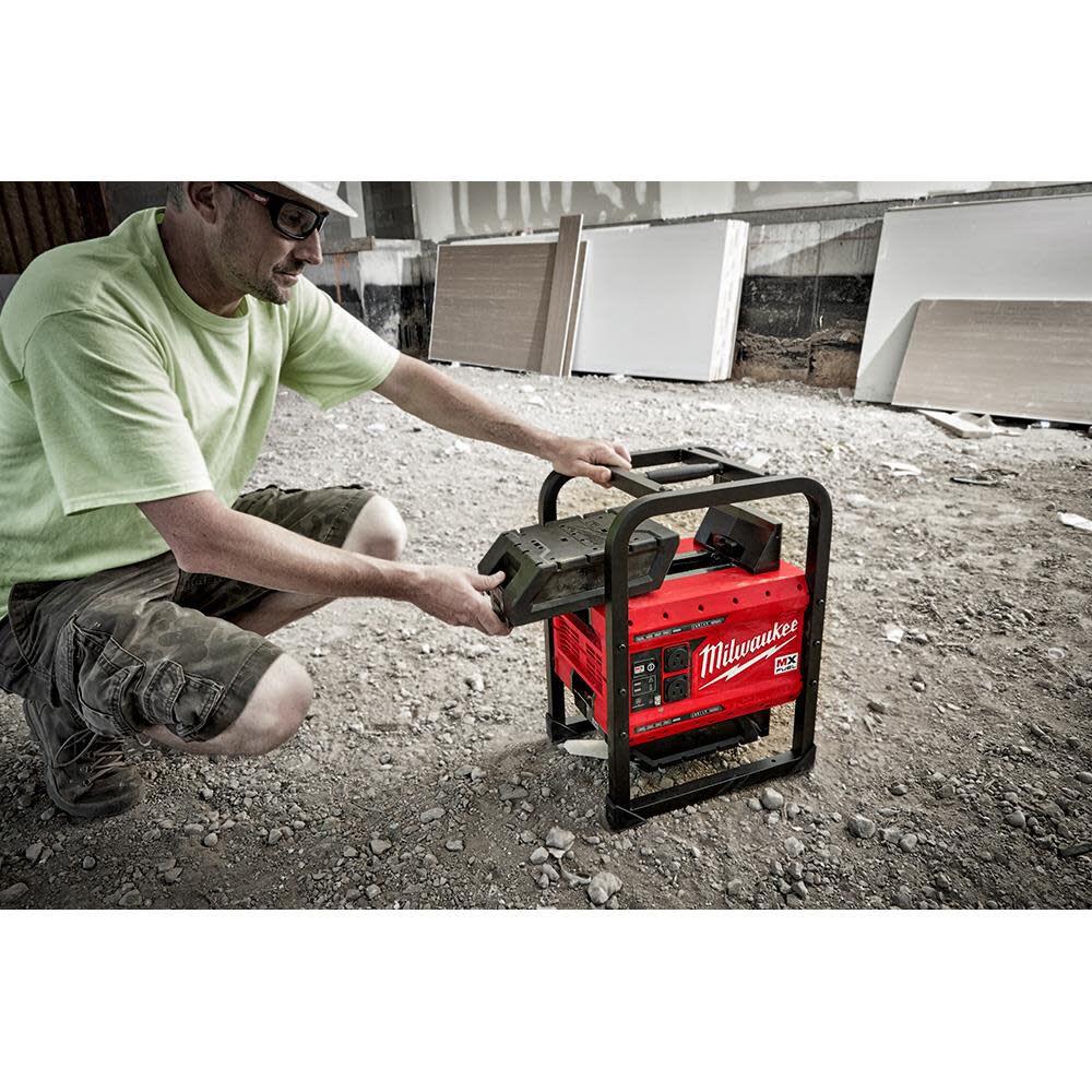Milwaukee MX Fuel Carry-On 3,600 Watt Lithium-Ion 2 Battery Portable Power Supply Kit, large image number 17