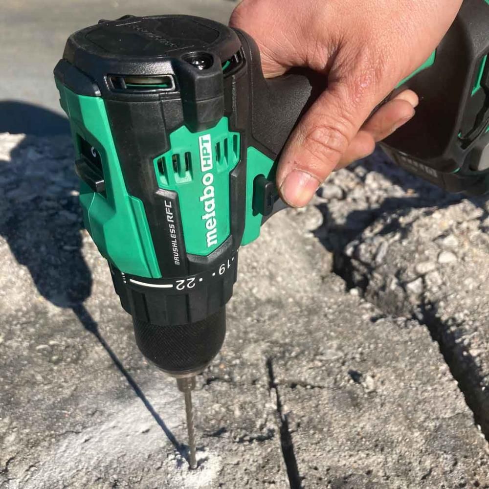Metabo HPT 18V MultiVolt Cordless Brushless Hammer Drill Kit (2 x 2.0Ah), large image number 12