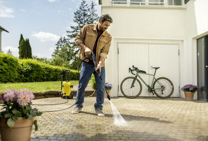 Karcher K 4 FC Electric Pressure Washer with Foam Cannon, large image number 5