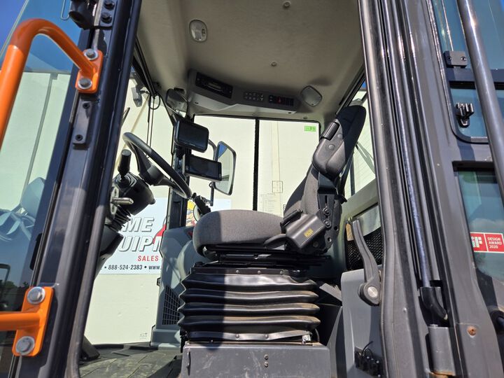Doosan DL200-7 Diesel Powered Articulated Wheel Loader Used 2022, large image number 9