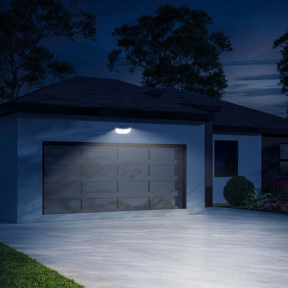 Feit Electric 10-1/2 Inch 48W 5000 Lumens Triple Head Motion Floodlight White, large image number 4