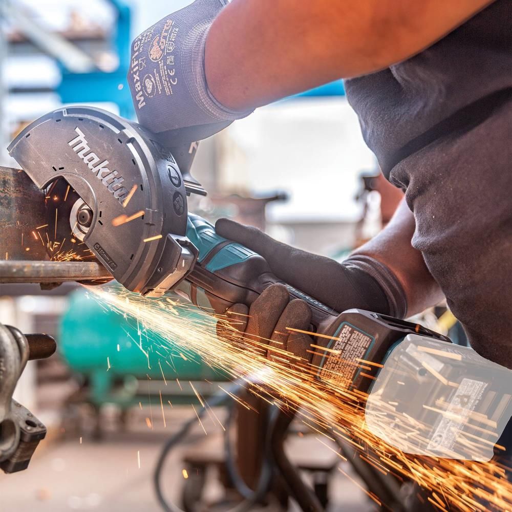 Makita 40V max XGT Cordless 4-1/2 in / 6 in Paddle Switch Angle Grinder (Bare Tool), large image number 12