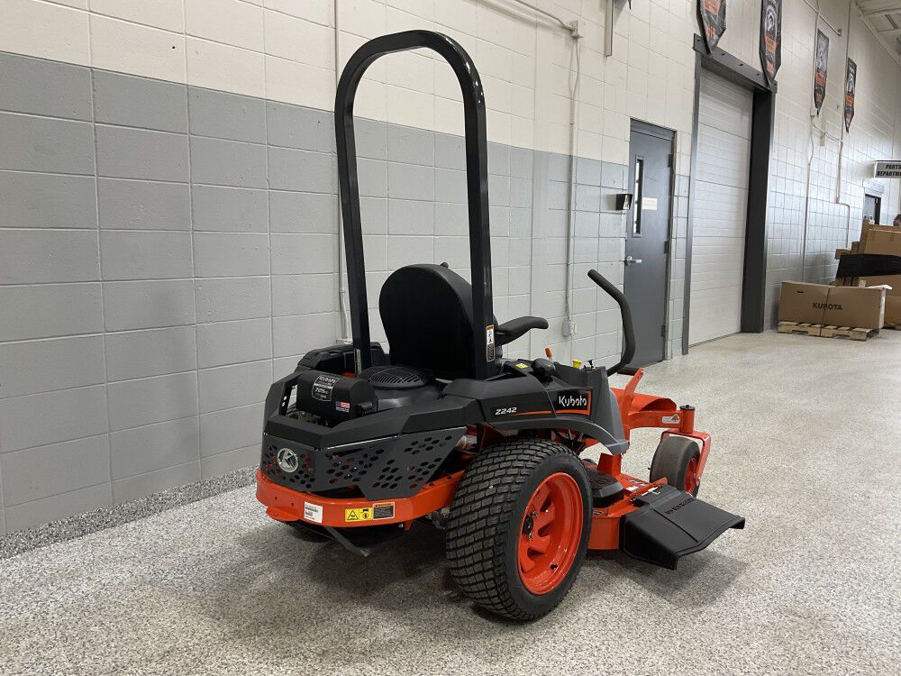 Kubota Z242KH-48 48 Inch Kohler Engine Gas-Powered Zero-Turn Mower, large image number 6
