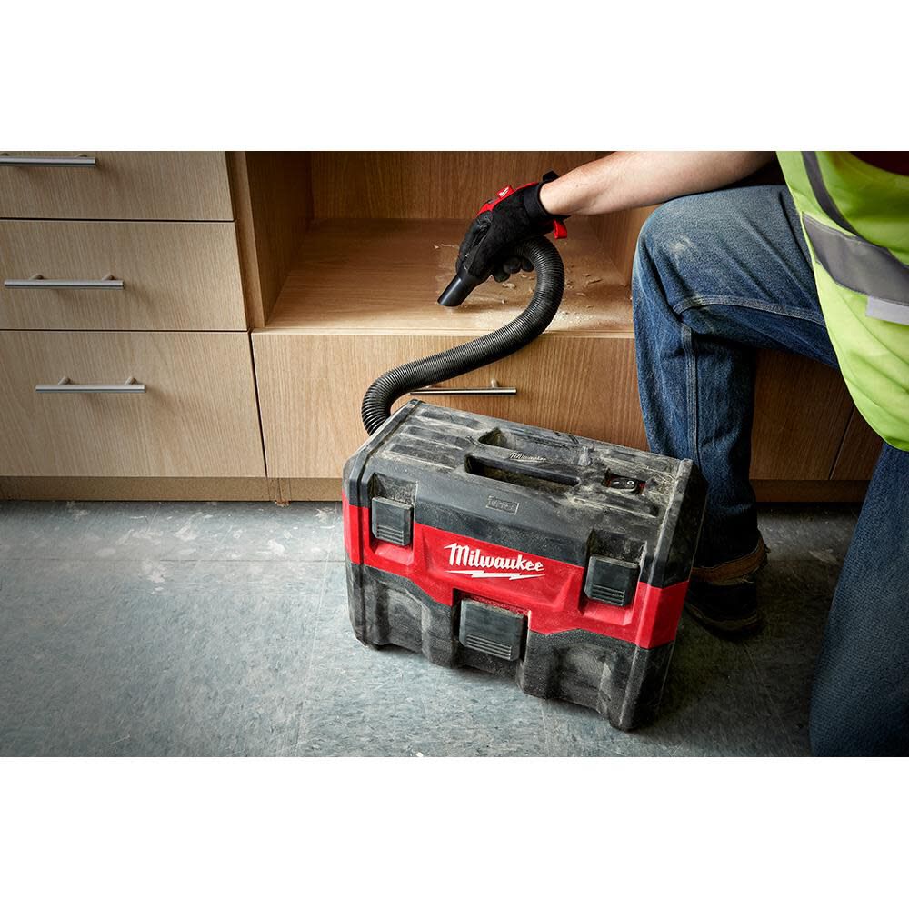 Milwaukee 1-1/4 Inch x 2 Feet to 6 Feet Expandable Hose, large image number 5
