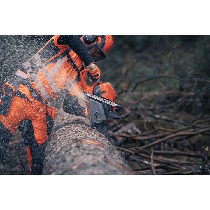Husqvarna 20 Inch Bar 7.6HP 92 cc Gasoline Top-Handle Chainsaw, large image number 16