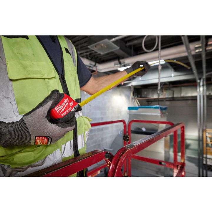 Milwaukee 5m/16 Ft. Wide Blade Magnetic Tape Measure, large image number 6