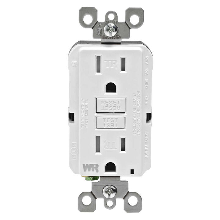 Leviton SmartlockPro GFCI Outlet 15A 125V Duplex White NEMA 5-15R