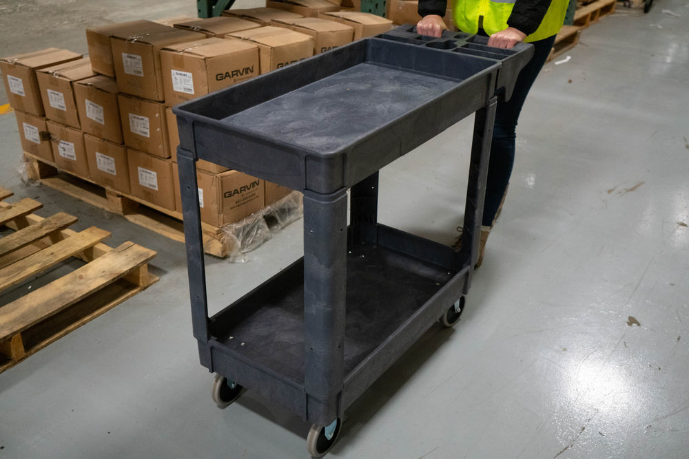 Southwire Two Shelf Utility Cart Small 500 lb Weight Capacity, large image number 6