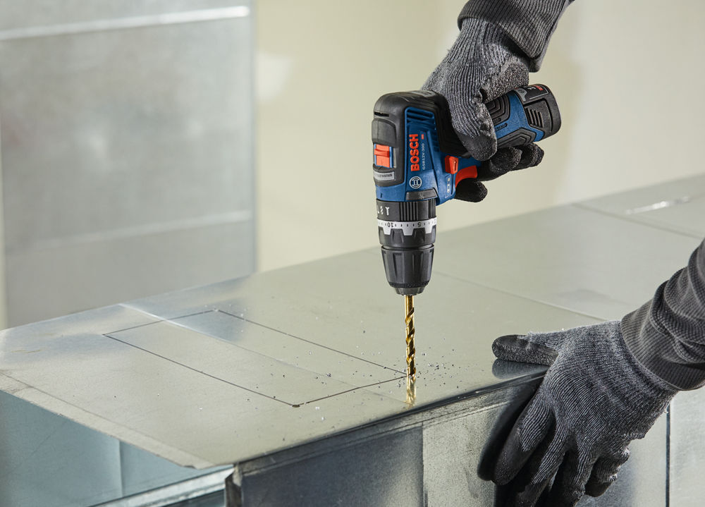 Bosch 12V Max 3/8in Hammer Drill/Driver Kit with 2 2.0 Ah Batteries, large image number 6