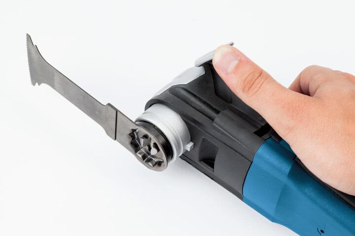 Bosch 1-1/4 Inch StarlockMax Oscillating Multi Tool Carbide Plunge Cut Blade, large image number 2