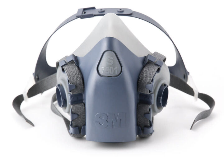 3M Half Facepiece Reusable Respirator 7501/37081(AAD) Small