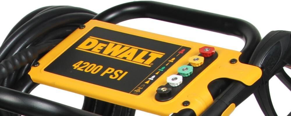 DEWALT 4200 PSI 4.0 GPM Gas Powered Cold Water Commercial Pressure Washer with 5 Quick Connect Spray Nozzles, large image number 5