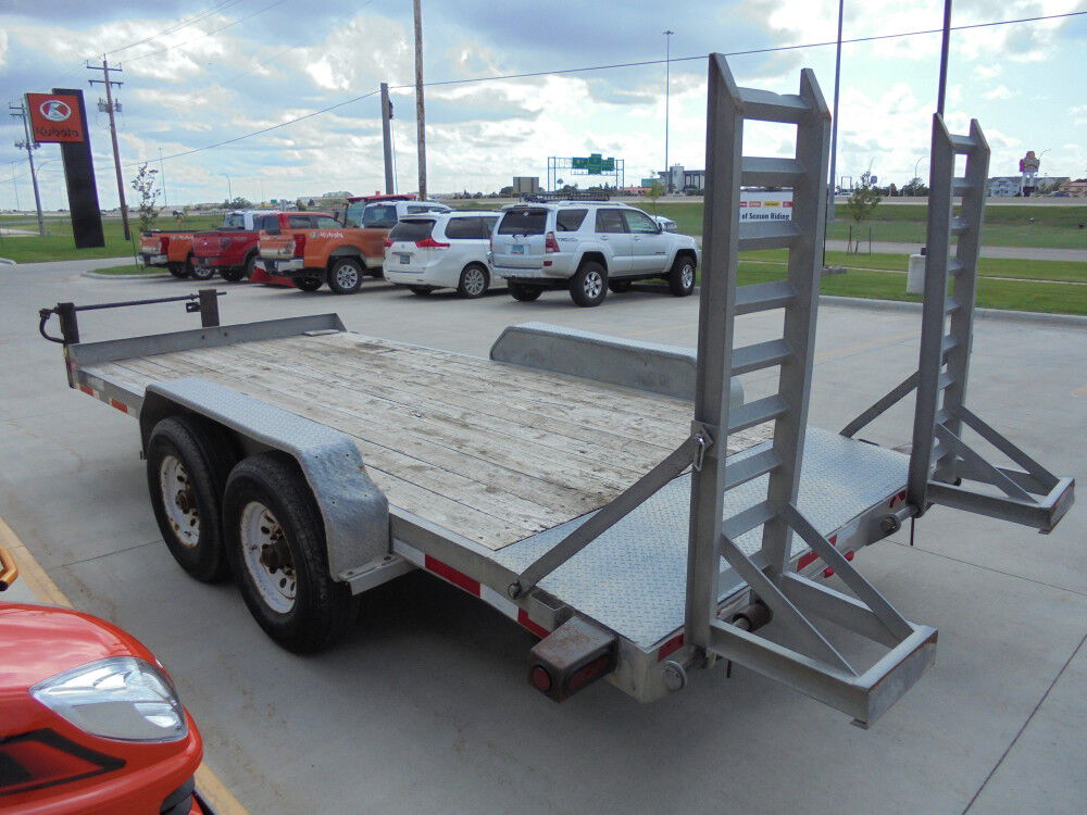 Diamond C 16 Ft Tandem Axle Equipment Trailer Used 2011, large image number 5