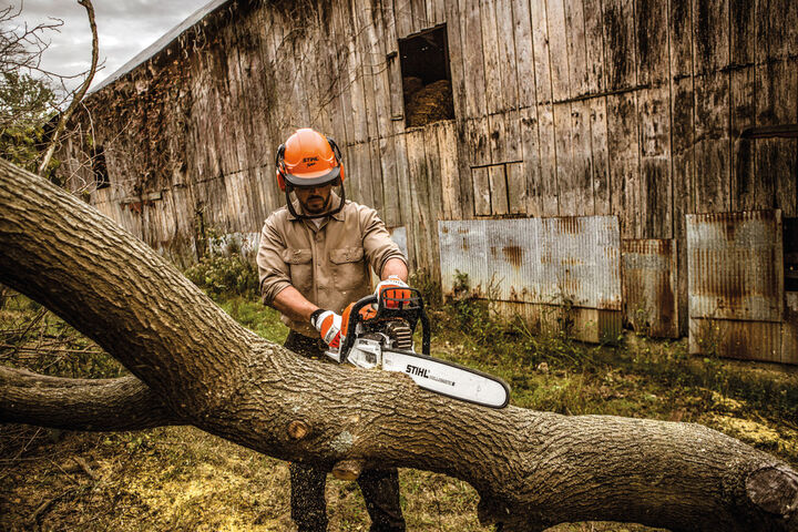 Stihl 25 Inch Bar Gas Powered Rear Handle Chainsaw, large image number 4