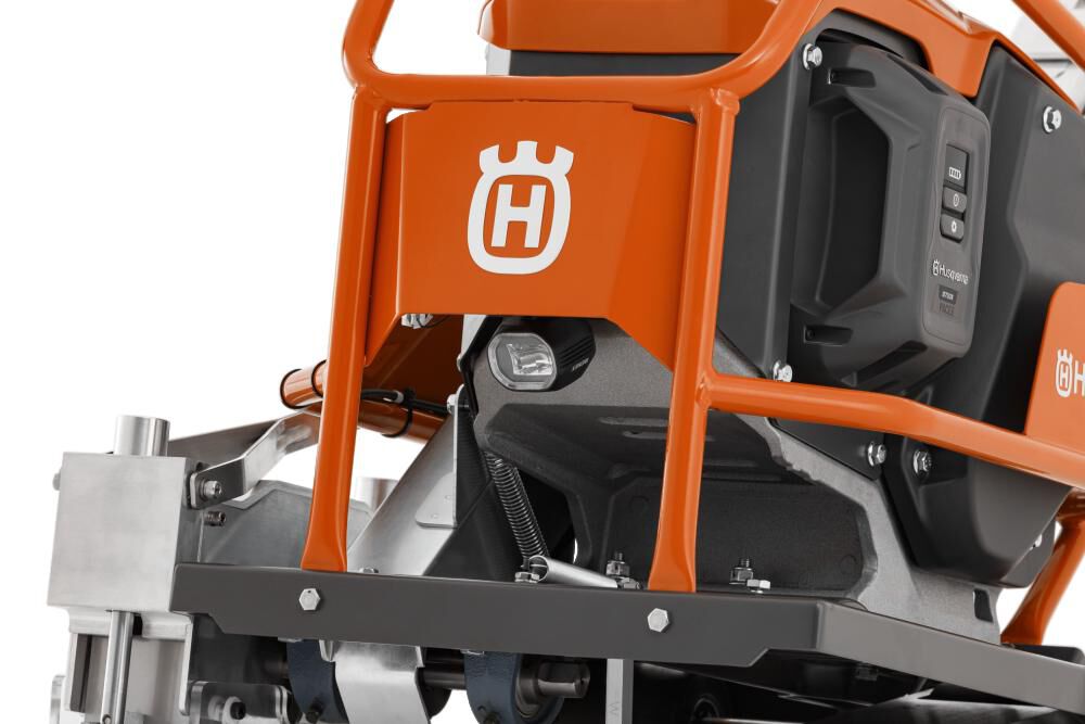 Husqvarna Construction Soff-Cut 150 PACE Battery Early Entry Concrete Saw Body Only (Bare Tool), large image number 7