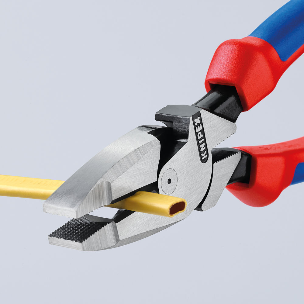 Knipex 9-1/2 Inch Linemans Pliers with Multi-Component Handle, large image number 7