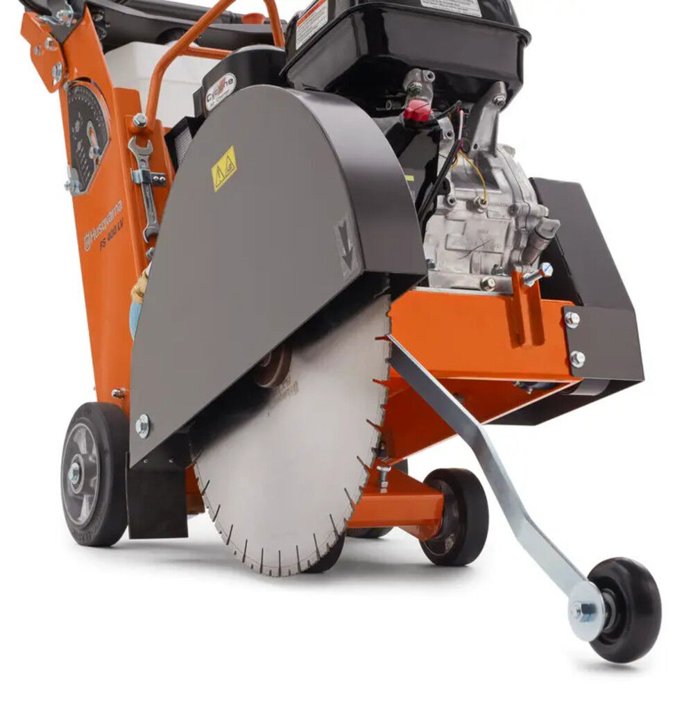 Husqvarna Construction FS400 11.7 HP 20 Inch Gas Walk-Behind Concrete Saw Body Only, large image number 5