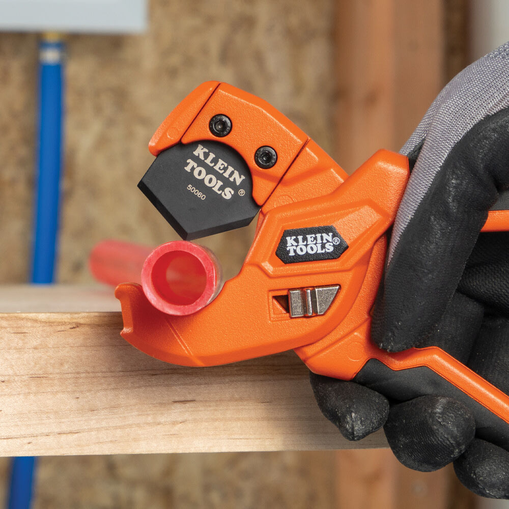 Klein Tools 1-Inch PEX Pipe and Tubing Cutter, large image number 5