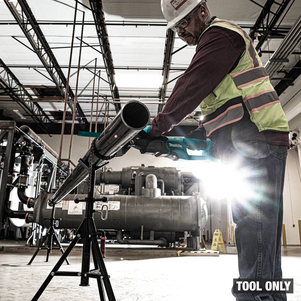 Makita 40V max XGT Brushless Cordless Reciprocating Pipe Saw with Chain Vise (Bare Tool), large image number 14