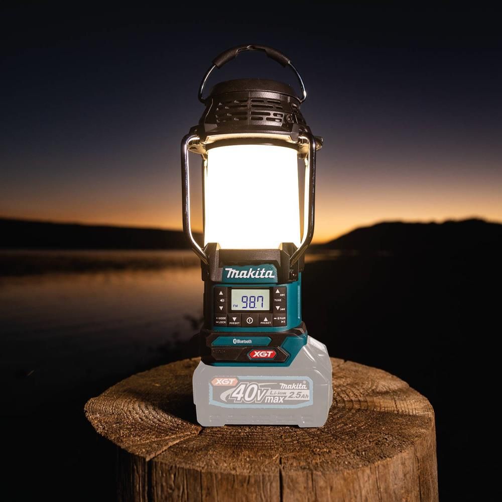 Makita 40V max XGT Lantern with Radio (Bare Tool), large image number 2