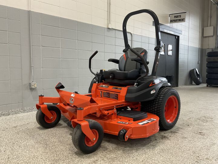 Kubota Z422KWTNC-60 60 Inch Kawasaki Engine Gas Powered Zero-Turn Mower, large image number 1
