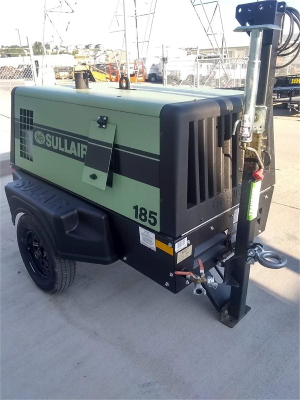Sullair Portable Air Compressor 185CFM 49HP Rotary Screw, large image number 4