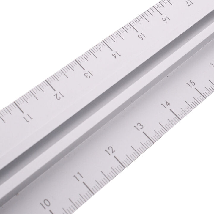 Milescraft Ripsaw Guide for 5-1/2 - 7-1/4 Inch Blade Corded or Cordless Saws, large image number 3