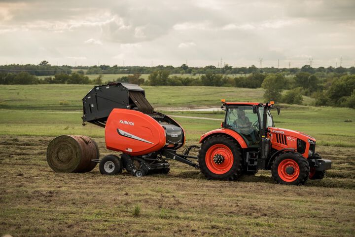 Kubota Deluxe Farm Tractor - Cab with Heat and A/C, large image number 3
