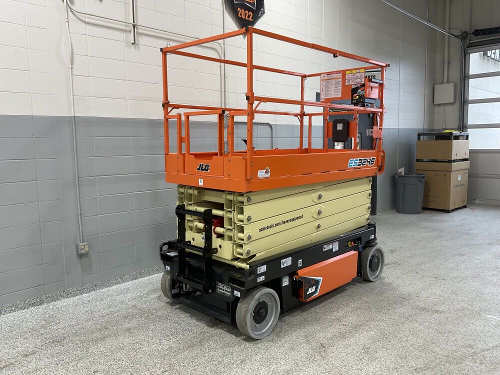 JLG ES3246 32 Foot Electric Slab Scissor Lift, large image number 6