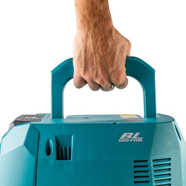 Makita 40V max XGT 4 Gallon Wet/Dry Dust Extractor/Vacuum Kit, large image number 13