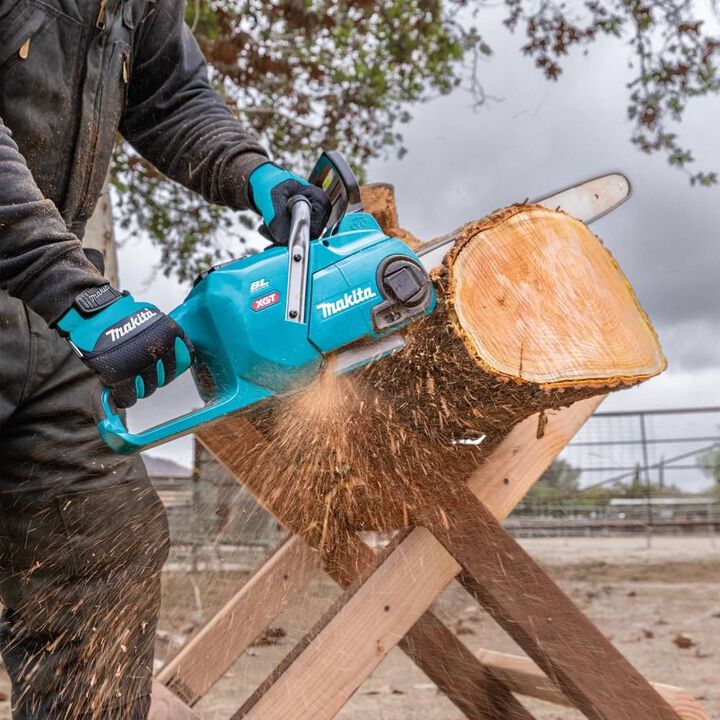 Makita 40V max XGT 18in Chainsaw (Bare Tool), large image number 2