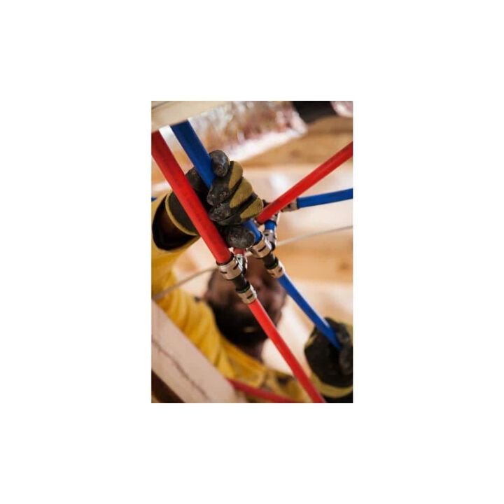Sharkbite 1/2in x 1/2in FNPT Brass EvoPEX Female Adapter