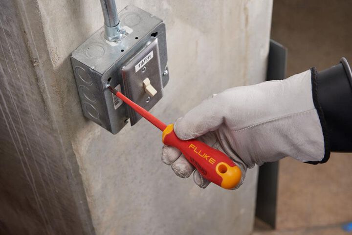 Fluke Insulated Phillips Screwdriver, large image number 3