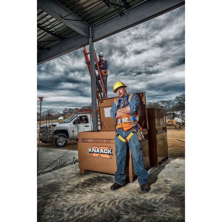 Knaack Model 4830 25.25 Cu-Ft. Steel Chest with KL (Padlock), large image number 8