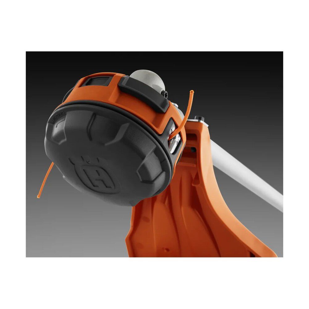 Husqvarna 20 Inch 1HP 28 cc Gasoline Detachable Shaft String Trimmer, large image number 8