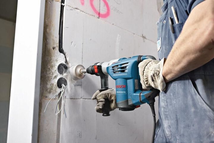 Bosch 1-1/4 Inch SDS-plus Rotary Hammer with Quick-Change Chuck System, large image number 9